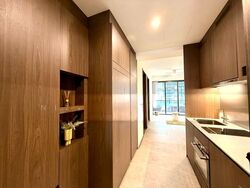Midtown Modern (D7), Apartment #581898361